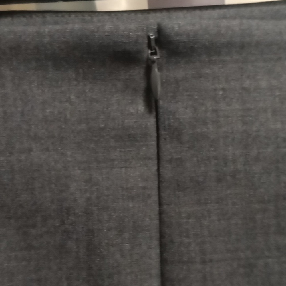 3 Pc Jones New York Women's Gray Stretch Pants, Skirt, And Blazer. - Picture 13 of 16